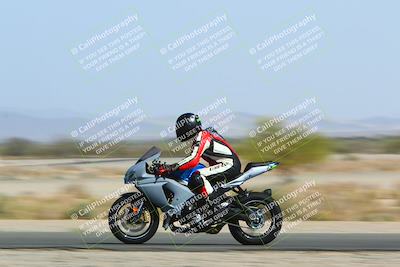 media/Apr-10-2022-SoCal Trackdays (Sun) [[f104b12566]]/Speed Shots Back Straight (930am)/